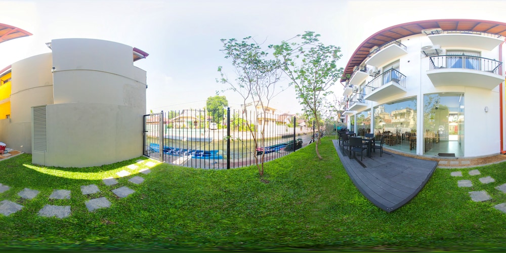 hive 68 hotel and resorts negombo
