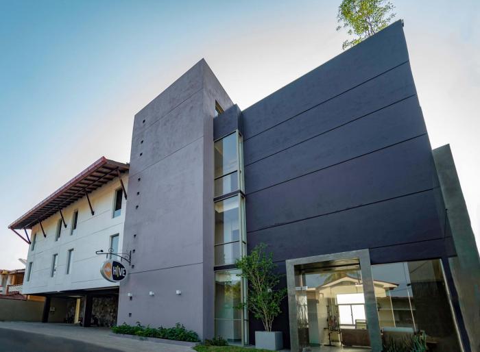 hive 68 hotel and resorts negombo