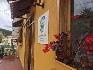 hotel la caracola
