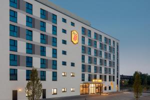 Super 8 By Wyndham Oberhausen Am Centro,Essen>>Bottrop,3 star