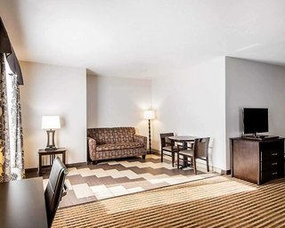 Comfort Inn & Suites,Cherokee>>Alva,3 star