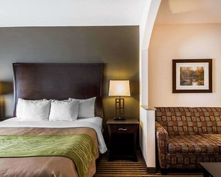 Comfort Inn & Suites,Cherokee>>Alva,3 star