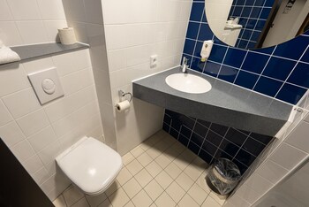 bandb hotel bremen uberseestadt