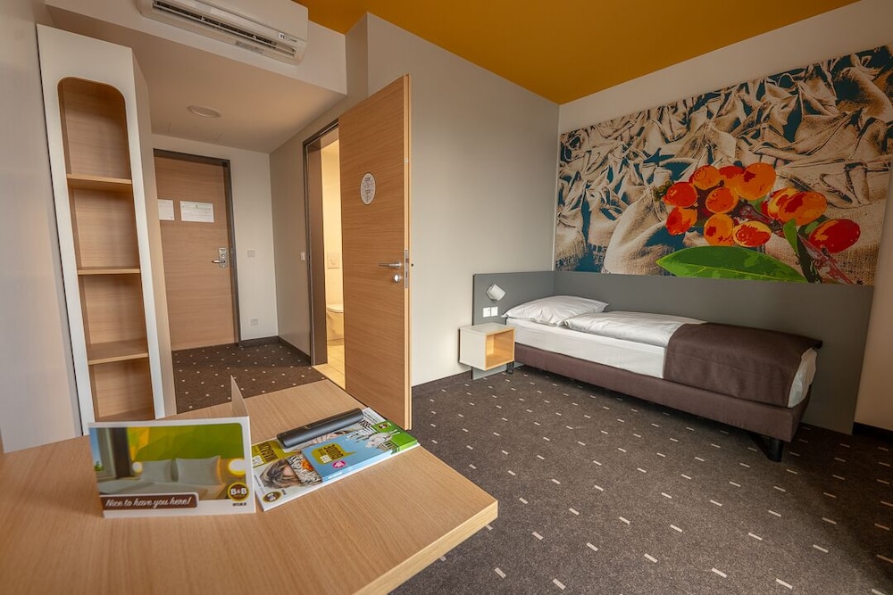 bandb hotel bremen uberseestadt