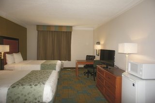 La Quinta Inn & Suites By Wyndham St. Pete-Clearwater Airpt,Clearwater Beach>>Clearwater,3 star