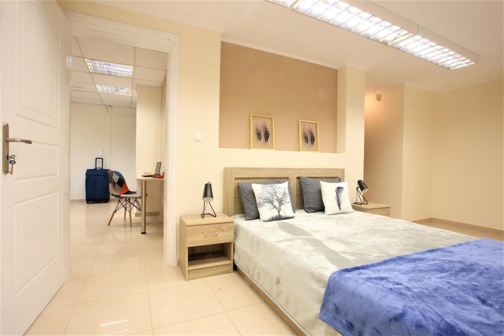 markopoulo mesogaias