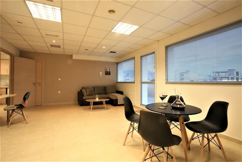 markopoulo mesogaias