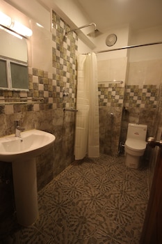 himalayan sherpa inn