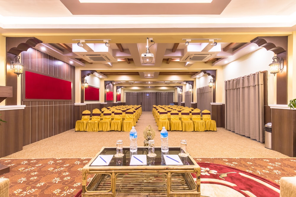 hotel sarathi
