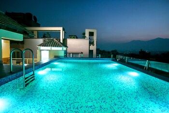 beautiful kathmandu hotel