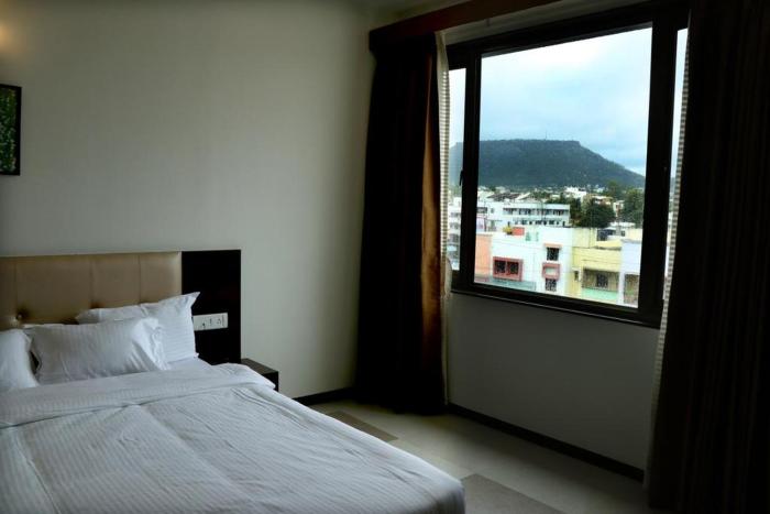 hotel pride executive