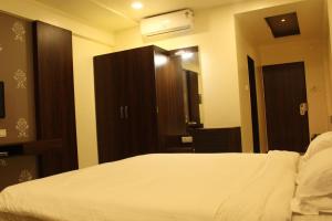 hotel pride executive