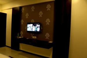 Hotel Pride Executive,Satara>>Pune,2 star