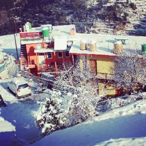 dhanaulti groove garden