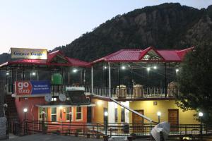 dhanaulti groove garden