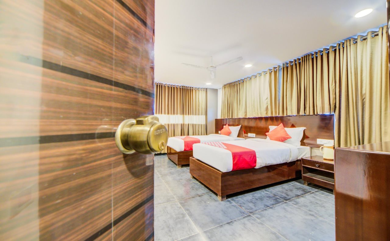 supraja cyber view by oyo rooms