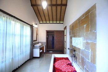 dewantara boutique villa resort bali