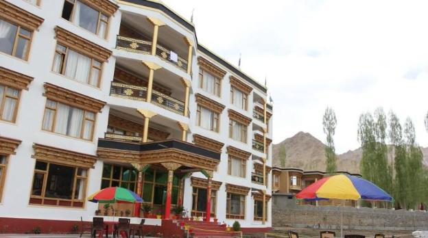 the grand chubi hotel