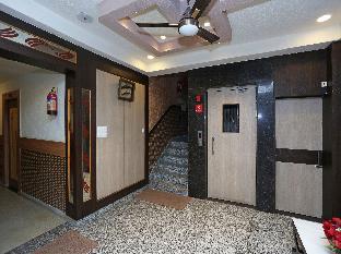 Oyo 12177 Hotel Crystal Inn,Faizabad Rd. Chinhat,2 star