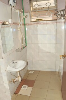 scroll inn hotel