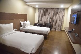 Monk's Nirvanaa Hotel & Resort,Near Brilliant Convention Centre,3 star