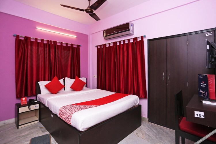 oyo 11379 jams guest house