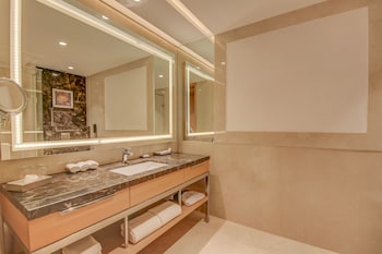 radisson blu gorakhpur