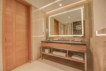 radisson blu gorakhpur