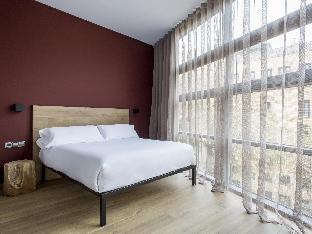 Aparthotel Allada,Near Palau De La Musica Catalana,4 star