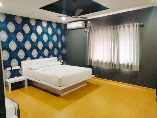 hotel aston suites