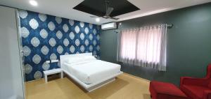 hotel aston suites