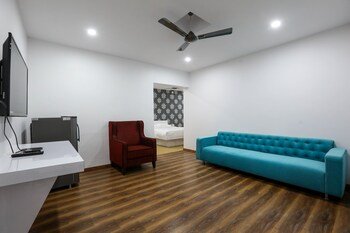 Hotel Aston Suites,Karnataka>>Bengaluru,2 star