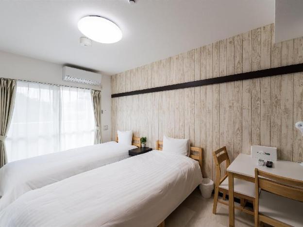 hotel tomas nago