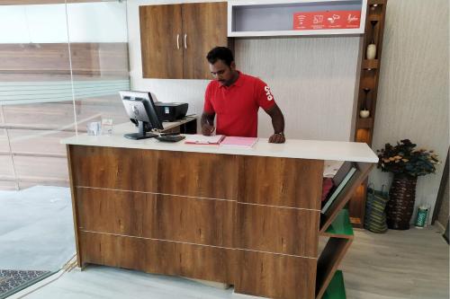 Capital O 22485 Tcs Suites,Oyo 22485 Tcs Suites Is Perfectly Located For Both Business And Leisure Guests In Kochi. The Propert,2 star