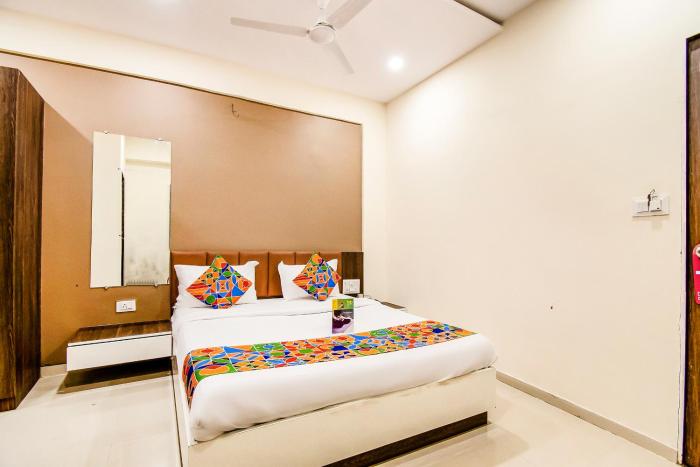 hotel pratiksha