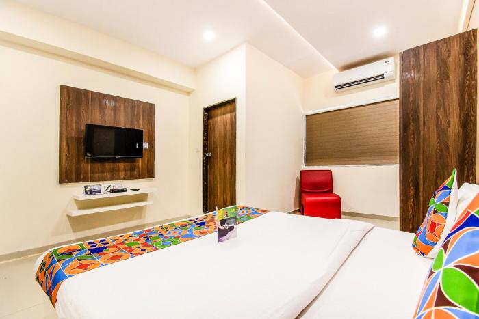 hotel pratiksha