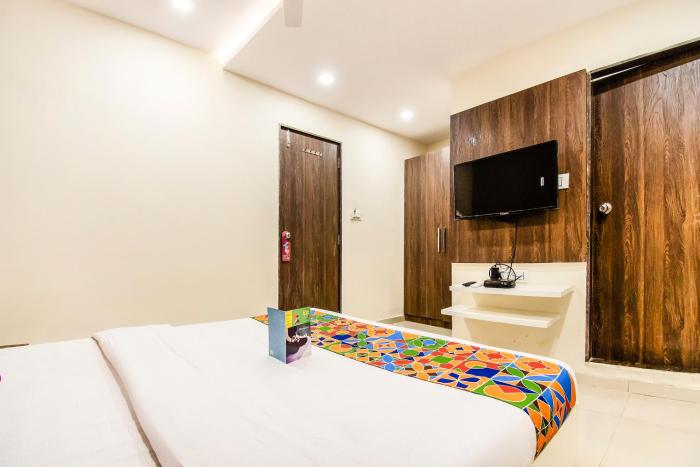hotel pratiksha