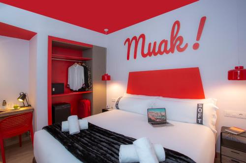 Casual Colours Barcelona Hotel,In Barcelona (Les Corts),2 star