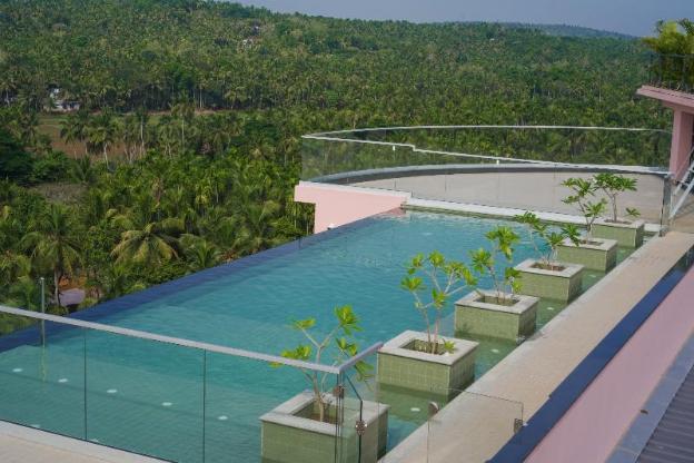 hotel pushpak grande