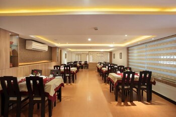 hotel pushpak grande