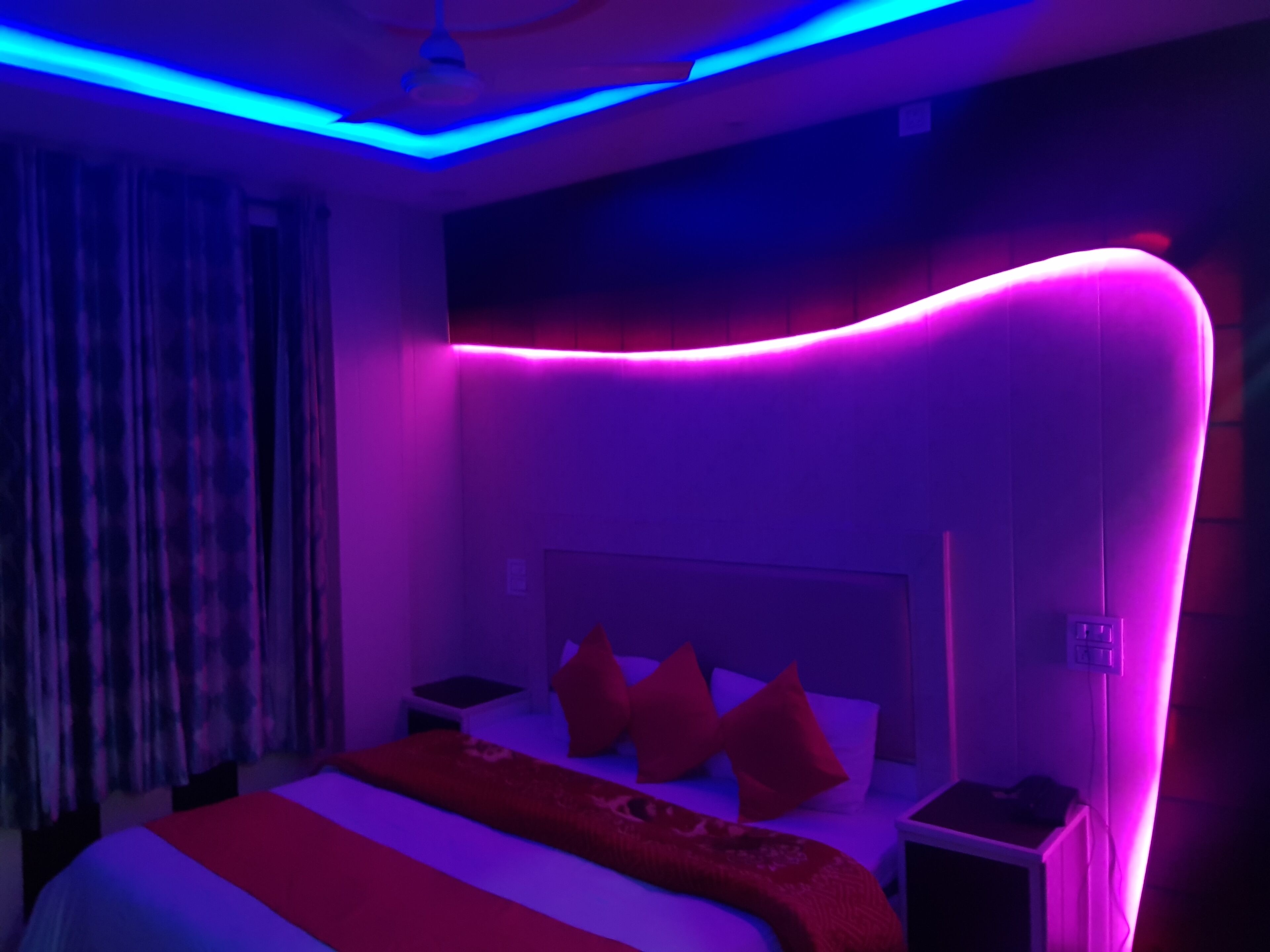 Hotel Grand Raga,Rewalsar>>Mandi,2 star