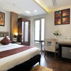 check in room chuna mandi