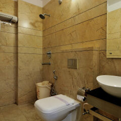 check in room chuna mandi