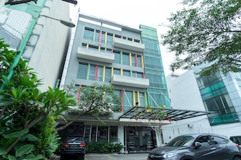 putra mulia hotel