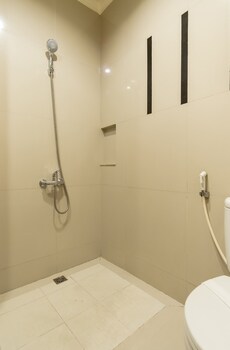putra mulia hotel
