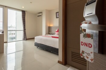 putra mulia hotel
