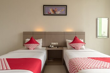 putra mulia hotel