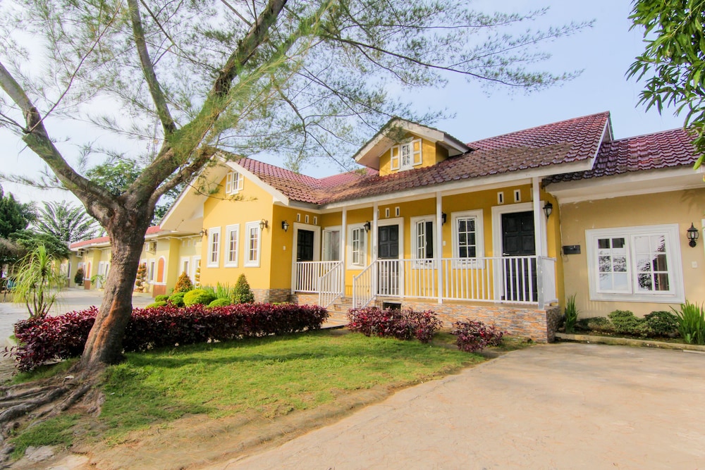 trans bandara residence
