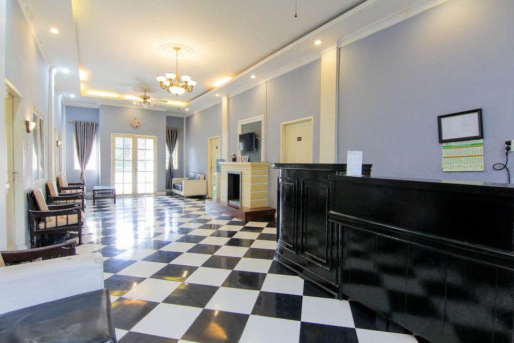 trans bandara residence