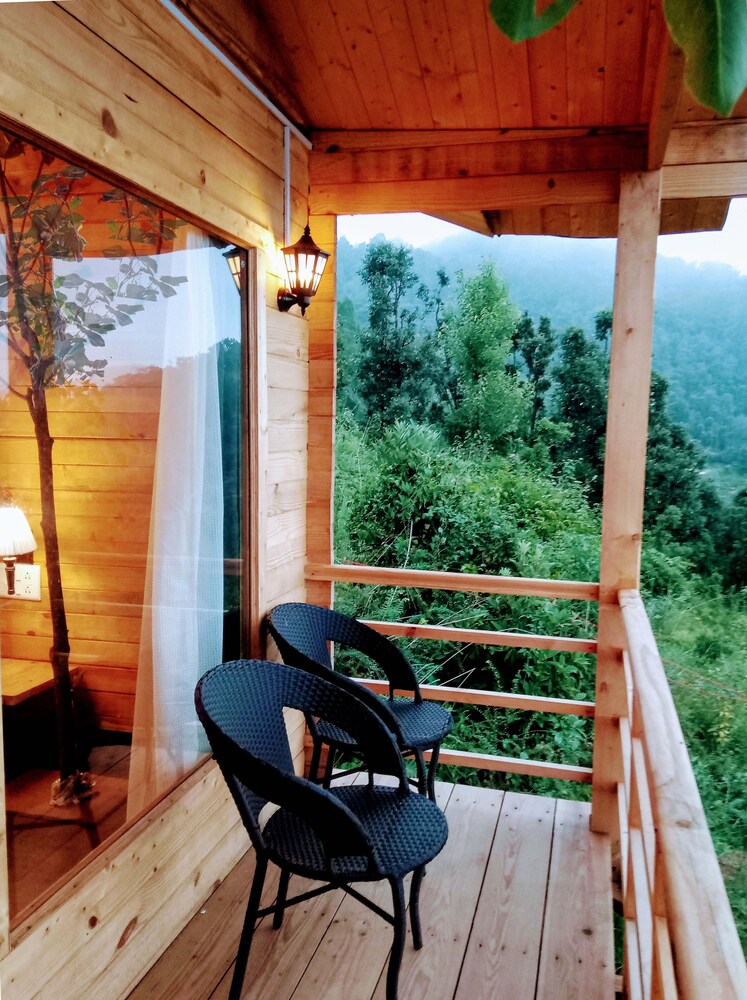 treehouse resort